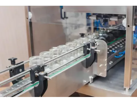 Modern bottling equipment: how technology is changing the beverage and food industry